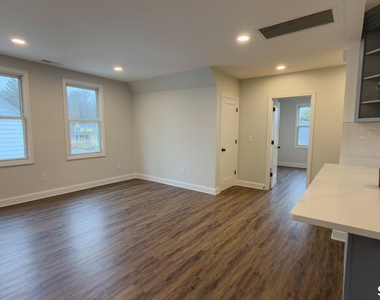 43 Prospect Street - Photo Thumbnail 3
