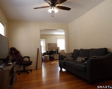 112 Putnam Street - Photo Thumbnail 8
