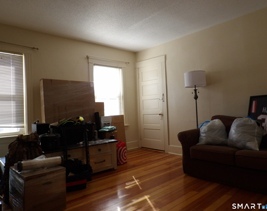 112 Putnam Street - Photo Thumbnail 5