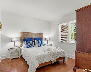 43 Harbor Drive - Photo Thumbnail 16