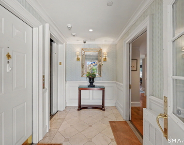 43 Harbor Drive - Photo Thumbnail 2