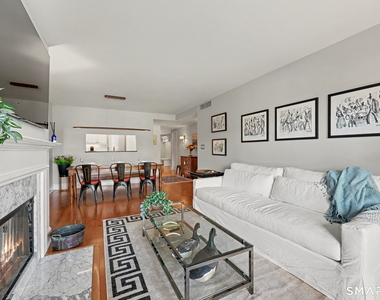 43 Harbor Drive - Photo Thumbnail 17