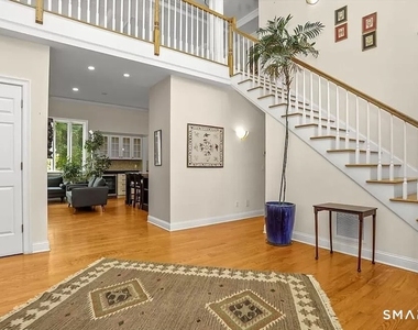 30 Stillview Road - Photo Thumbnail 1