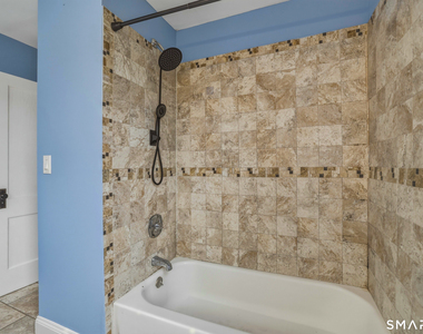 44-46 Perry Hill Road - Photo Thumbnail 13