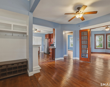 44-46 Perry Hill Road - Photo Thumbnail 9