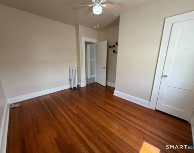 223 Wayne Street - Photo Thumbnail 4