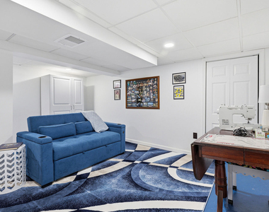 5183 Fieldcrest Drive - Photo Thumbnail 17