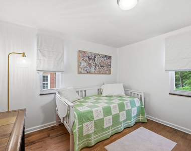 5183 Fieldcrest Drive - Photo Thumbnail 13