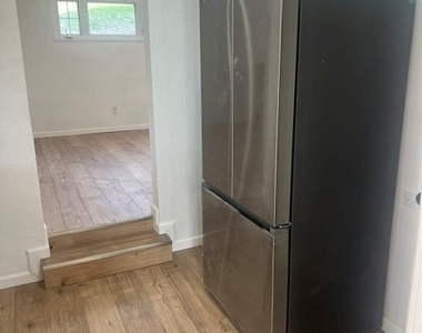 4623 E Willock Rd - Photo Thumbnail 11