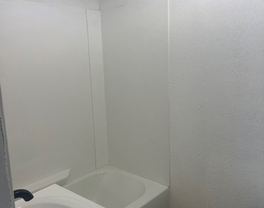 4623 E Willock Rd - Photo Thumbnail 2