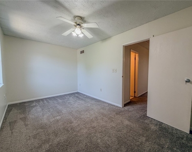 134 Forest Dr - Photo Thumbnail 22