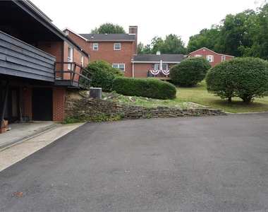 3234 Washington Pike - Photo Thumbnail 3