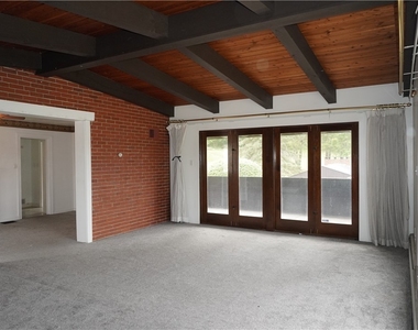3234 Washington Pike - Photo Thumbnail 6