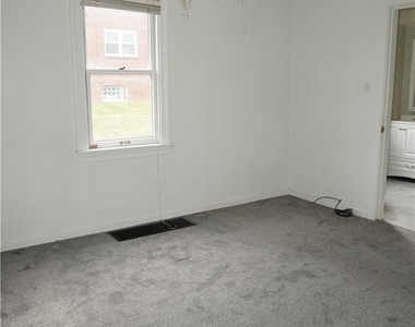 3234 Washington Pike - Photo Thumbnail 13