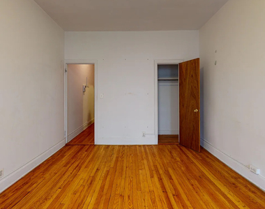 East 93rd Street - Photo Thumbnail 2