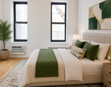East 76th  Street - Photo Thumbnail 2