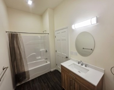 794 Pre Emption Road - Photo Thumbnail 3