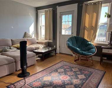 15 Stratford Road - Photo Thumbnail 1
