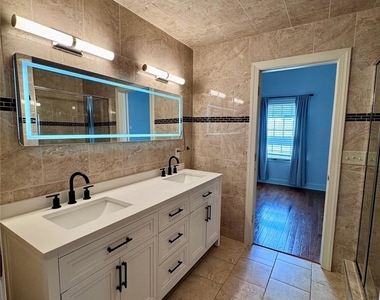 762 Columbus Parkway - Photo Thumbnail 21