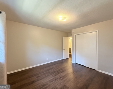 1181 Church Street - Photo Thumbnail 11