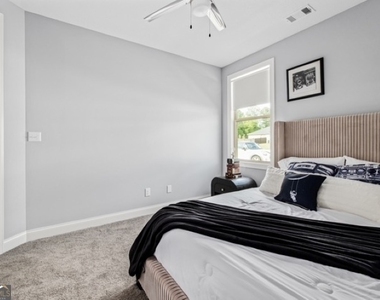 112 Gwendolyn Avenue - Photo Thumbnail 11