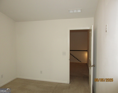 2726 Kemp Court - Photo Thumbnail 14