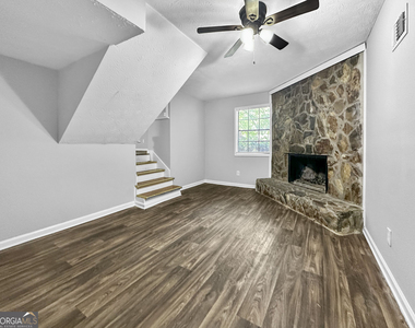 191 Aaron Court - Photo Thumbnail 7