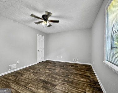 191 Aaron Court - Photo Thumbnail 9