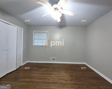 650 Jefferson Avenue - Photo Thumbnail 11