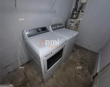 650 Jefferson Avenue - Photo Thumbnail 6