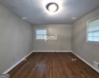 650 Jefferson Avenue - Photo Thumbnail 9