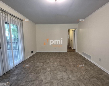 650 Jefferson Avenue - Photo Thumbnail 3