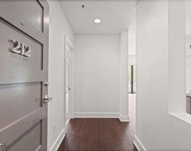 1100 Howell Mill Road Nw - Photo Thumbnail 4