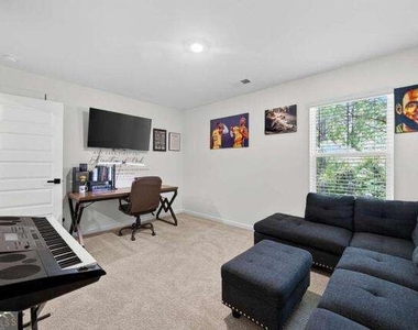 1253 Richmond Court Se - Photo Thumbnail 26