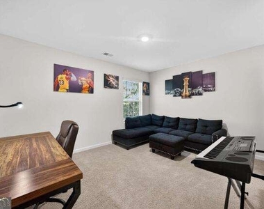 1253 Richmond Court Se - Photo Thumbnail 25