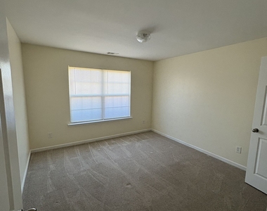 294 Oliver Ridge Drive - Photo Thumbnail 6