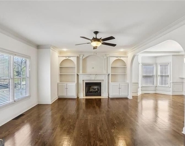 2108 Nw Main Street Nw - Photo Thumbnail 2