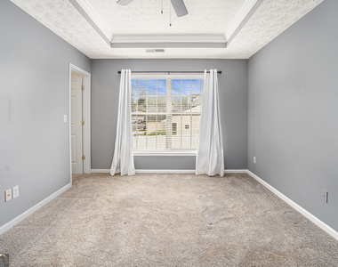 74 Slate Drive - Photo Thumbnail 5