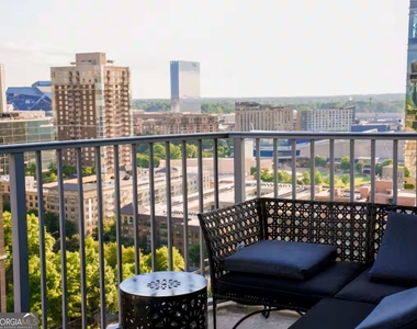 400 W Peachtree Street Nw - Photo Thumbnail 3
