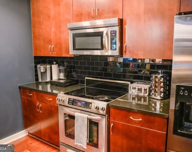 400 W Peachtree Street Nw - Photo Thumbnail 6