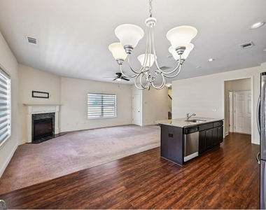 256 Centerview Way - Photo Thumbnail 9
