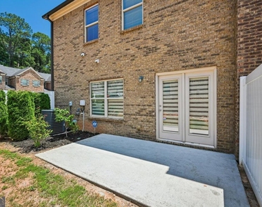 256 Centerview Way - Photo Thumbnail 30