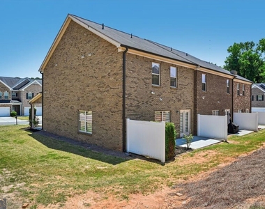 256 Centerview Way - Photo Thumbnail 31
