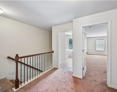 256 Centerview Way - Photo Thumbnail 18