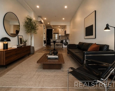 417 Rutland Road - Photo Thumbnail 1