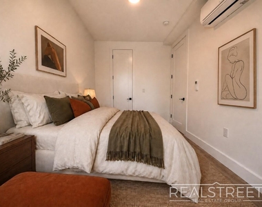 417 Rutland Road - Photo Thumbnail 5