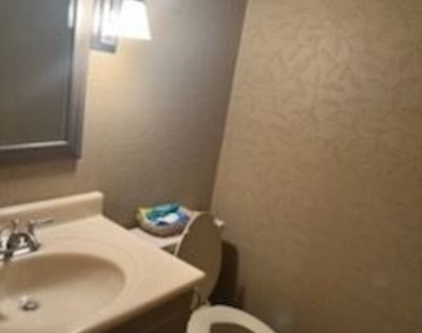 1222 Trahlyta Terrace - Photo Thumbnail 19