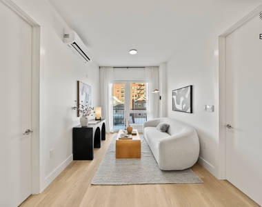 151 Hawthorne Street Brooklyn - Photo Thumbnail 2
