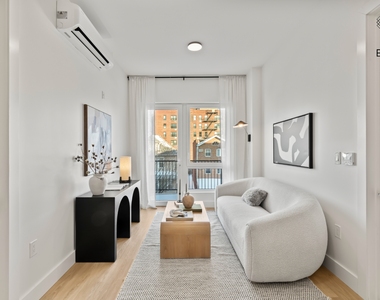 151 Hawthorne Street Brooklyn - Photo Thumbnail 3