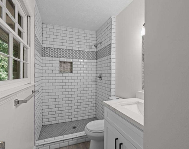 246 Barbara Lane Sw - Photo Thumbnail 22